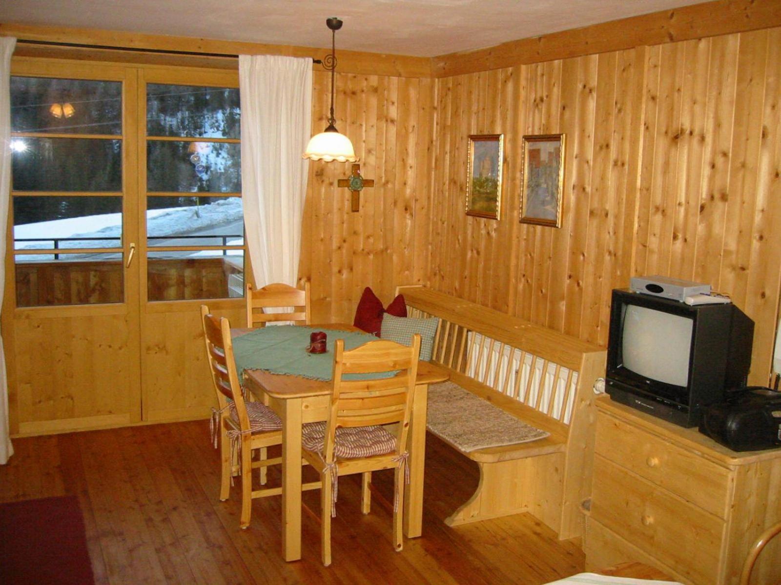Appartement Haus Ursula à Kals-am Großglockner Extérieur photo