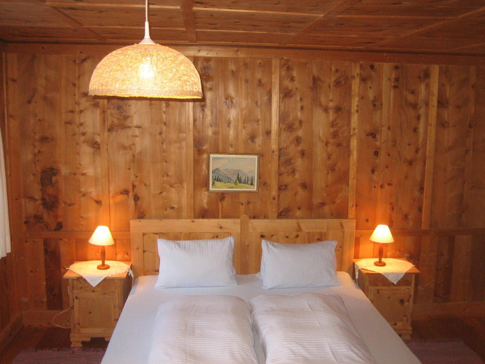 Appartement Haus Ursula à Kals-am Großglockner Extérieur photo