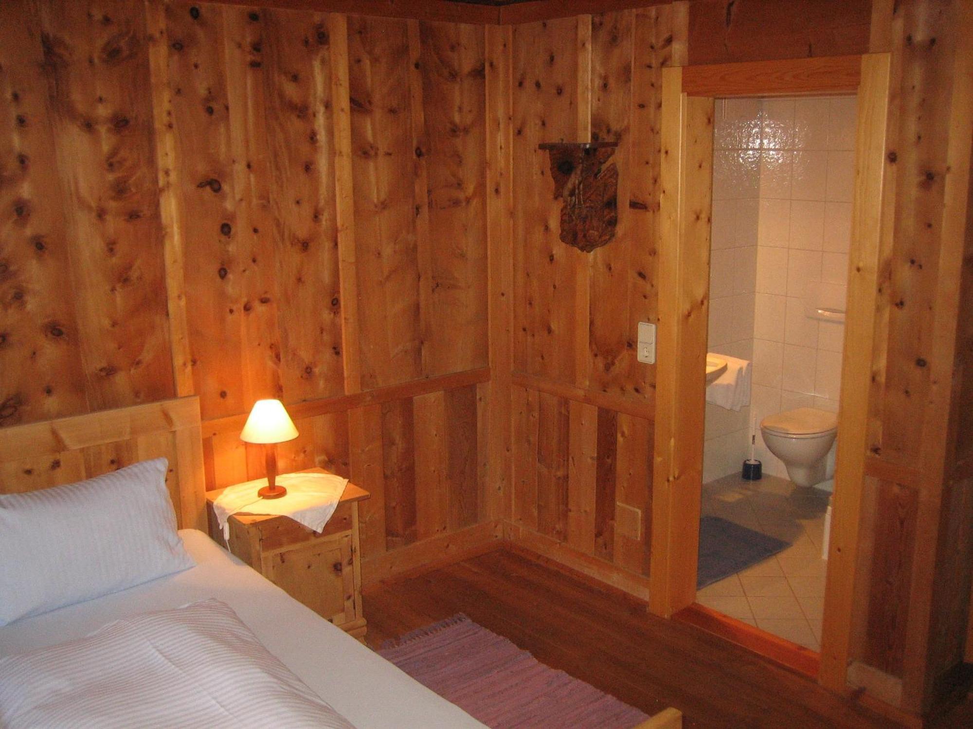 Appartement Haus Ursula à Kals-am Großglockner Extérieur photo