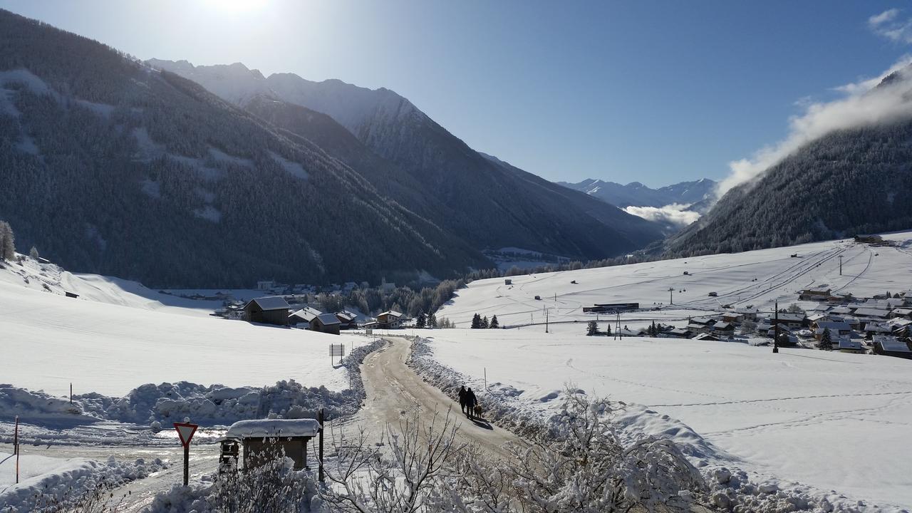 Appartement Haus Ursula à Kals-am Großglockner Extérieur photo